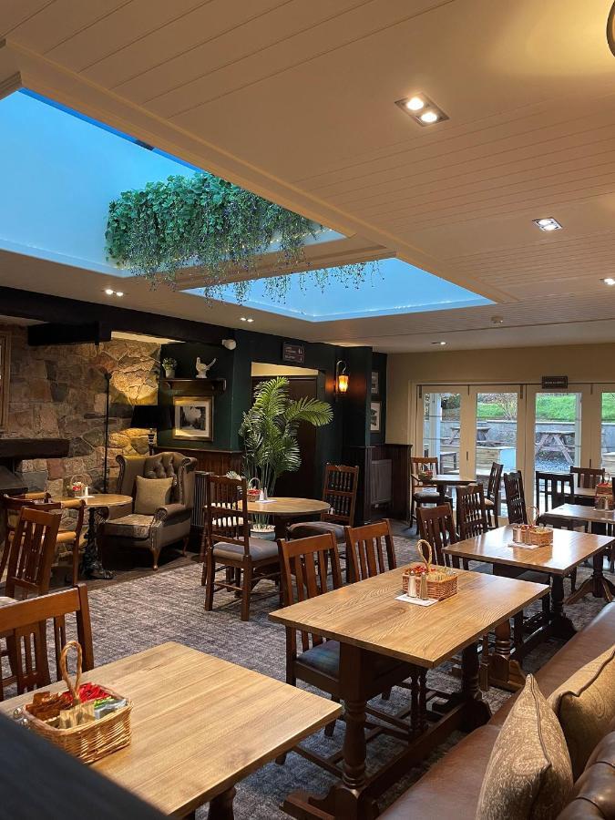 The Bridge Inn Holmrook Buitenkant foto